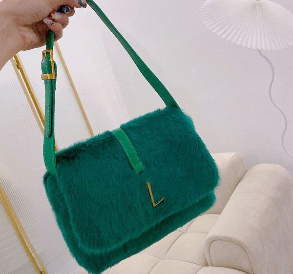 

2023 shoulder bag tote bags handbag crossbody axillary package fashion soft wool skin plush rabbit hair cross body designer bag sherpa