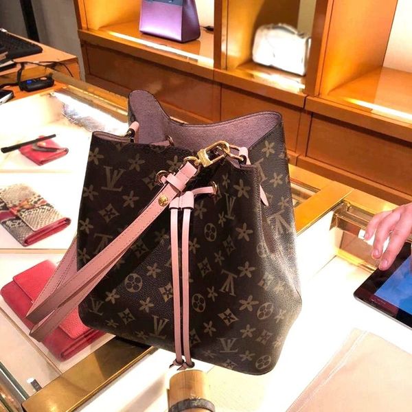 

2022 shoulder bag designers sale vintage bucket handbag women bags wallets for leather chain bag louise purse vuitton crossbody viuton bag