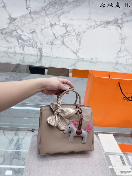 

piece quality man womens luxurys designers bags handbags hobo purses lady handbag crossbody shoulder channel totes fashion wallet bag