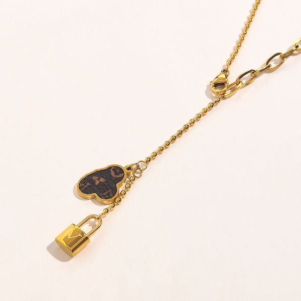 

fashion women's love pendant necklaces luxury brand long chain famous designer necklace 18k gold plated lock necklace high end accessor, Silver