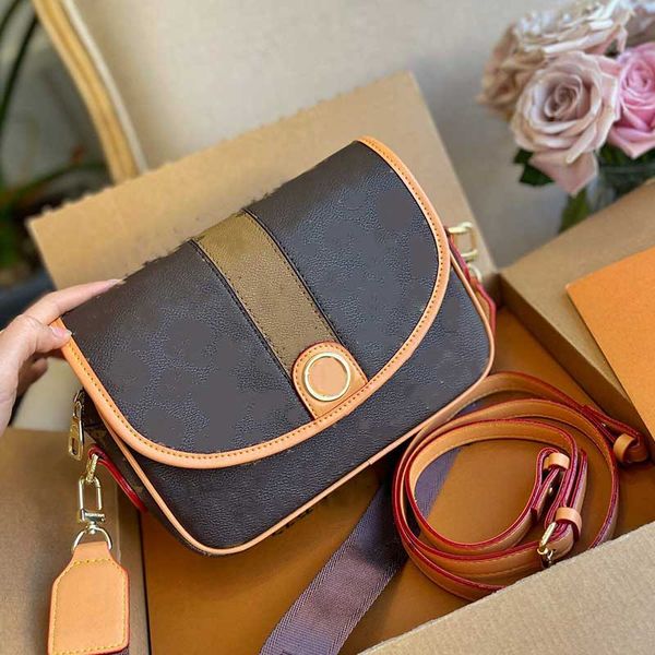 

fashion bags love you designer square box cross body bag shoulder trunk envelope satchel classic flower women messenger luxury leather flap