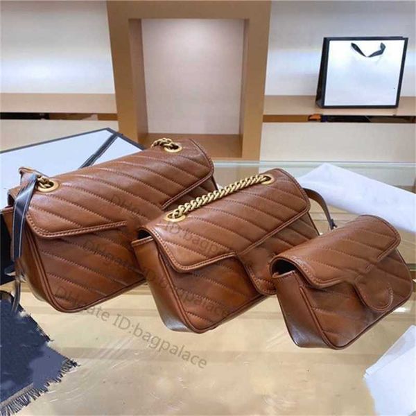 

classic 2022 luxurys designers bags shoulder bag flap handbag messenger women totes fashion mini marmont handbags printed chains crossbody