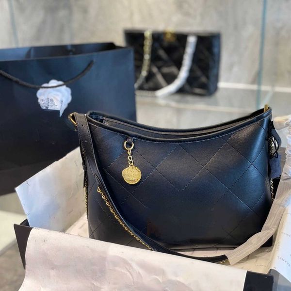 

rs shoulder bags tote women's 2023 new fashion gold pendant wandering bag versatile portable single shoulders crossbody bag factory dir