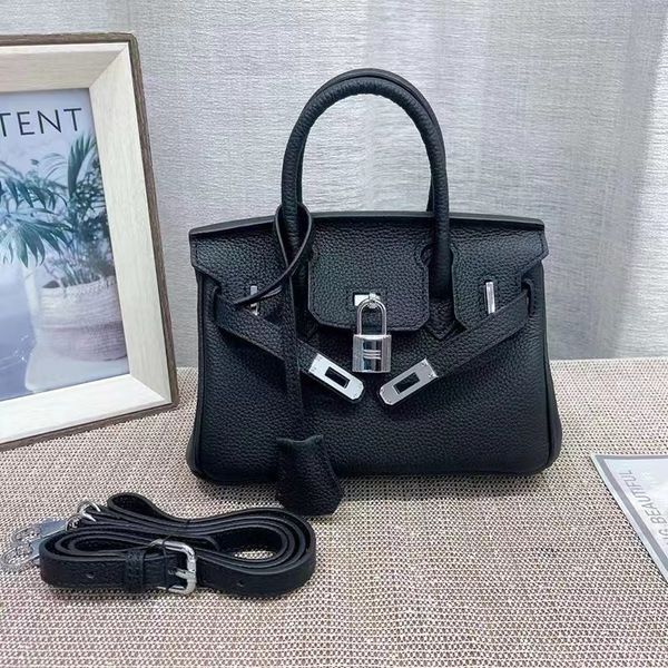 

designer bag woman handbag messenger bag shoulder crossbody litchi textured togo layer leather 20cm silver buckle classic pochette womans mi