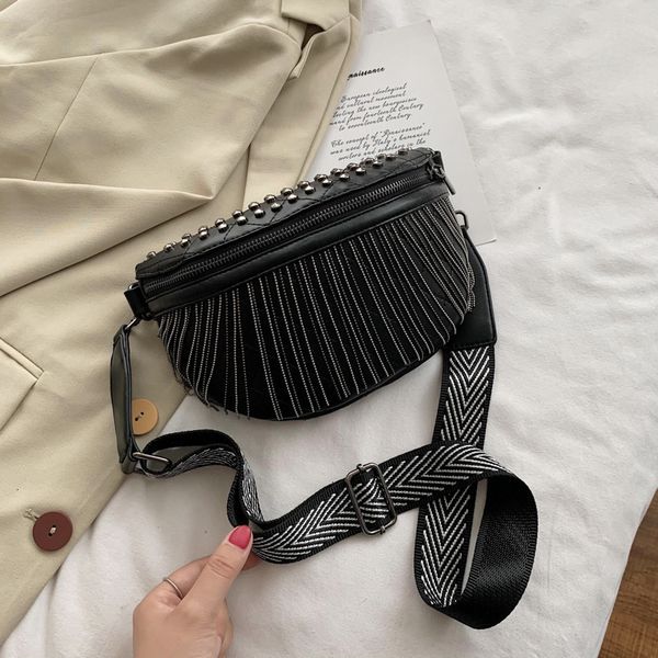 

waist bags luxury woman chest fashion tassel leather large capacity crossbody women casual rivet desing travel pack 221203