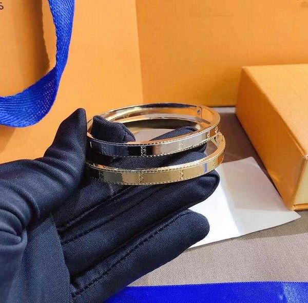 

fashion designer jewelry bracelet cuff bangle couples gift stainless steel classic simple letter bangles 18k gold bracelets women party wedd, Black