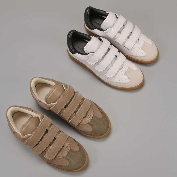 

other shoes casual versatile fashion soft comfortable contrast color leather flat bottom sports, Black;white