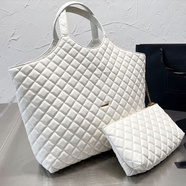 

luxurys designer bags large capacity real leather bag beach shopping bag women lattice handbag purse travel icare maxi in quilted lambskin o