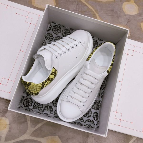 

designer mc queens aler casual shoes men women platform sneakers luxury suede leather mens tainers outdoor chaussures 36-46 a10, Black