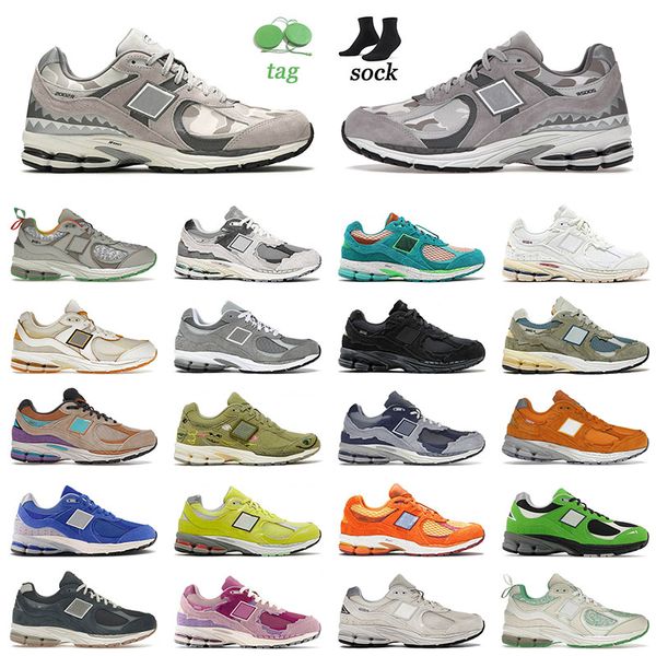 

2002r designer running shoes og sneakers bape grey black grey protection pack phantom men women bb2002r 2002 r athleitc trainers eur 36-45