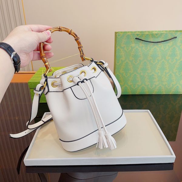 

designer bags handbags women bucket bag lady handheld bamboo shoulder bag wallet fashion solid color designers handbag crossbody purses