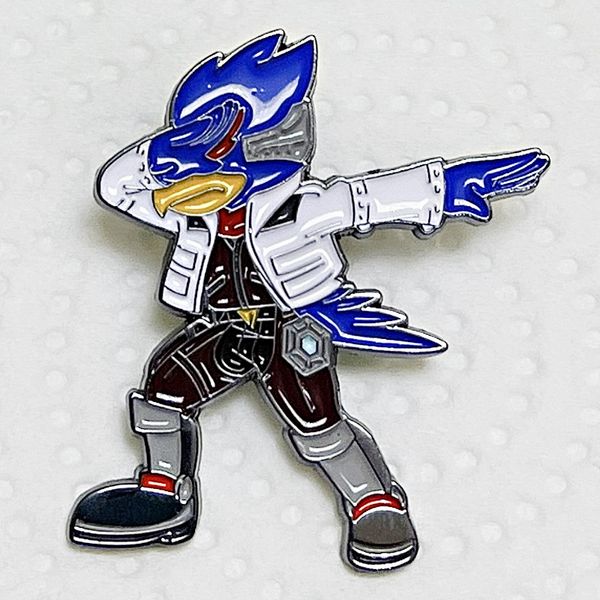 

star firefox character falco brooch cartoon badge accessory gift pin, Blue