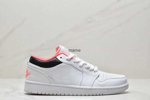 

with 1 chicago home low basketball shoes men women white black 1s sneaker