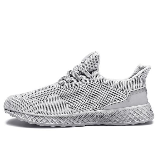 

2023 Designer OG 005 Mens Running Shoes Fashion Classic Casual Outdoor Sneakers Triple White Black Jogging Walking Hiking Men Sports Women Sneakers Trainers