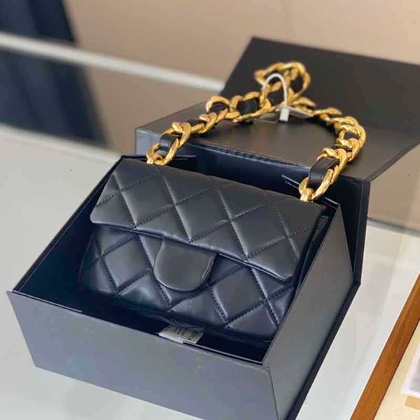 

cc bag wallets 22cm small flap french shoulder bags genuine leather pink white black crossbody bag oversized gold-tone metal chain hardware, Red;black