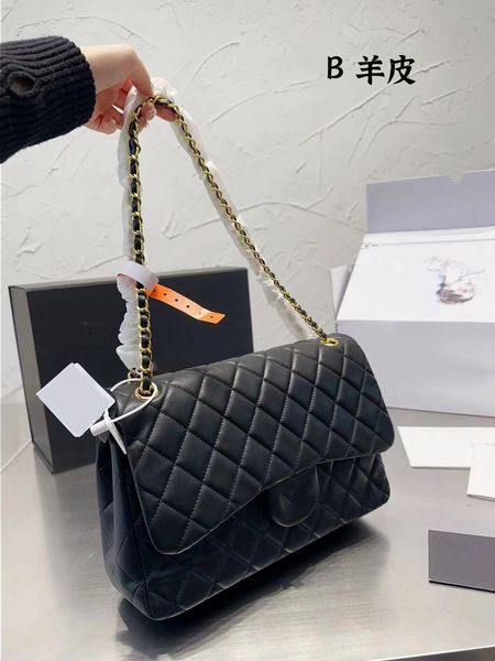

designer classic double flaps crossbody chains purses bags women's fashion luxury lambskin and caviar wallet ten font art texture hanba