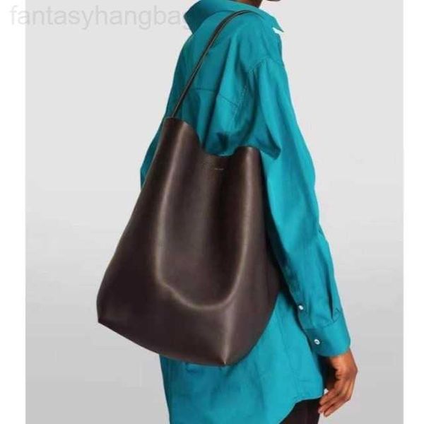 

leather bags designer fashion handbags large capacity commuter tote bag litchi one shoulder handbag versatile bucket tote bag the row ge7a o