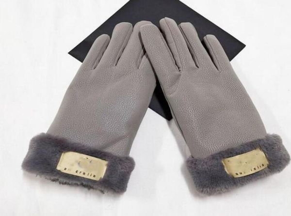

2021 design women039s gloves for winter and autumn cashmere mittens gloves with lovely fur ball outdoor sport warm winter glove8978976, Blue;gray