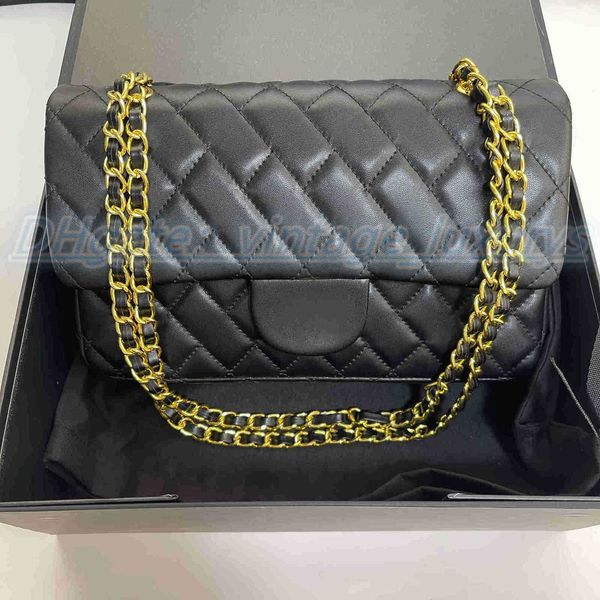 

cc bag wallets luxury classic tote clutch flap cf woc bag 19 womens mens bags cosmetic pouch hangbag caviar gold chain crossbody designer bo, Red;black