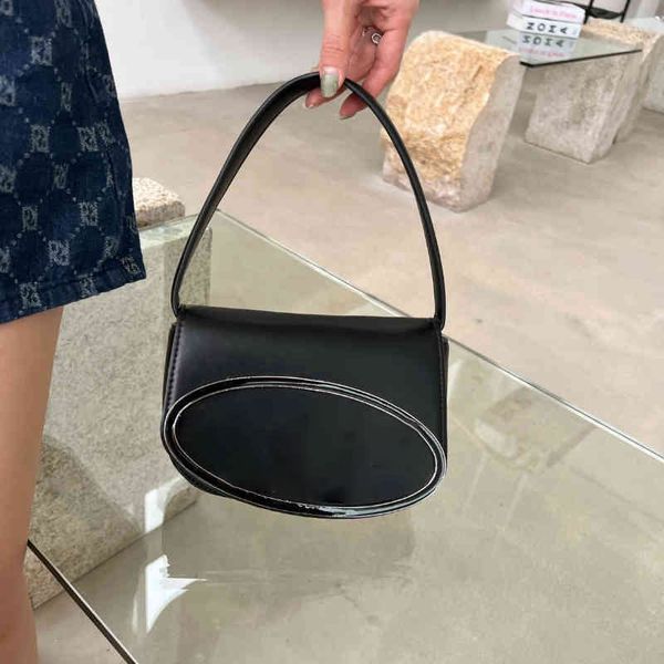 

totes bags shoulder bags luxurys handbags contrast color messenger designer tote bag mini armpit bag women small round purse personality ver