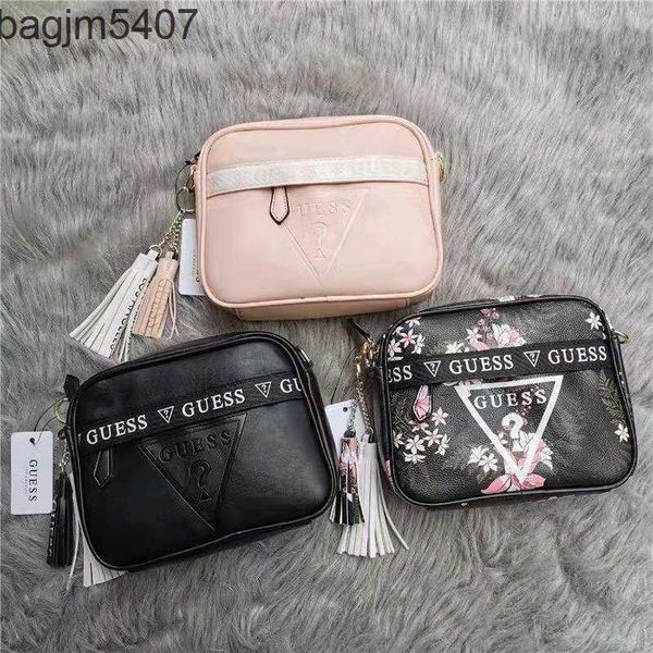 

2023 latest hand bag store discounts are 55% new camera and versatile small square fashionable solid color women's single shoulder msen