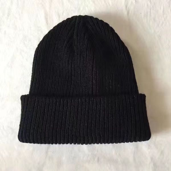 

fashion designer mens beanie hat winter solid color letter outdoor woman beanies bonnet man head warm cashmere knitted skull cap trucker fit, Yellow