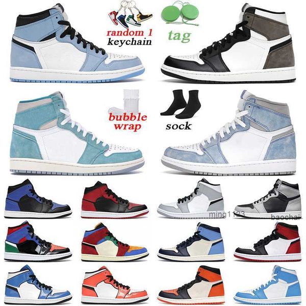 

2023 shoes university blue 1s men women basketball shoes dark mocha hyper royal turbo green mens trainer sports sneakers irqc, Black