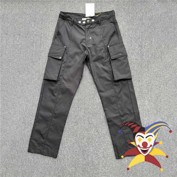 

men's pants loose fit 1017 alyx 9sm buckle pants men women multi pockets 1 1 alyx pants metal button cargo trousers t221205, Black