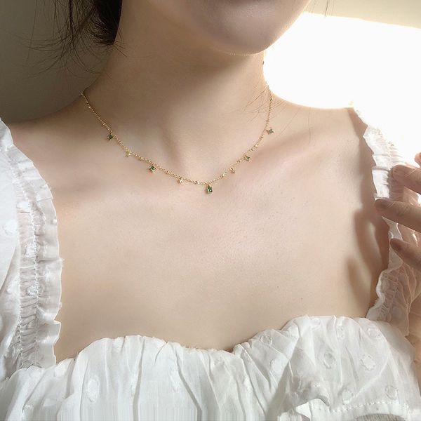 

retro emerald inlaid choker rhinestone necklace female simple temperament exquisite silver color zircon light luxury clavicular chain, Golden;silver