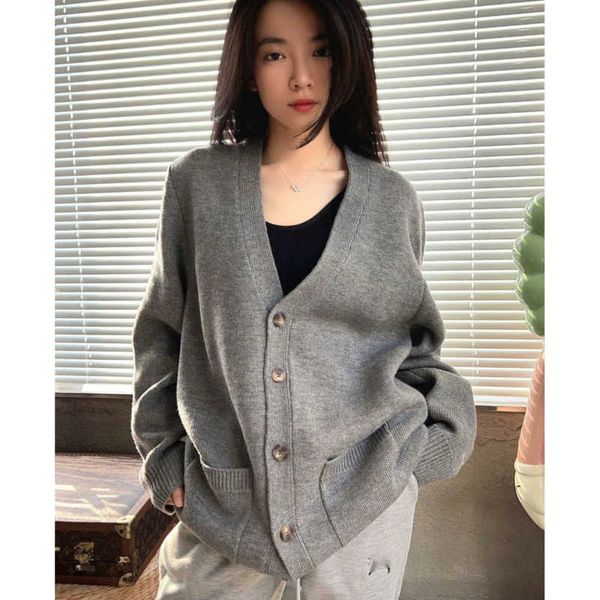 

designer knitted sweater mens v-neck sweaters arc women jacquard letter coat knitteds cardigan jacket couple sweatshirt, White;black