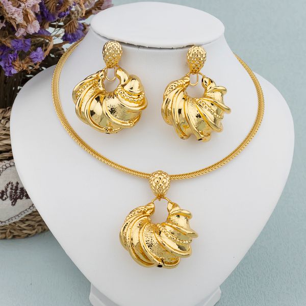 

wedding jewelry sets dubai gold plate women drop earrings and pendant copper necklace african party gift 221207, Slivery;golden