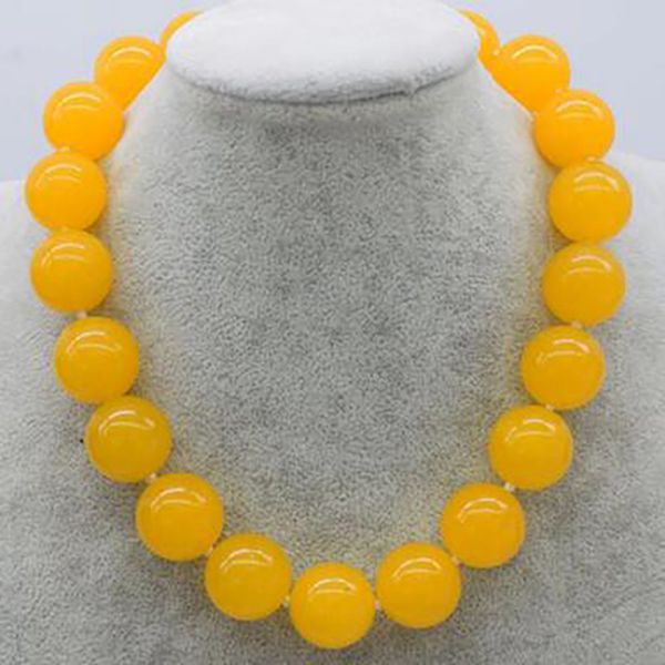 

fashion jewelry yellow jade 20mm round wholesale necklace 18inch, Silver