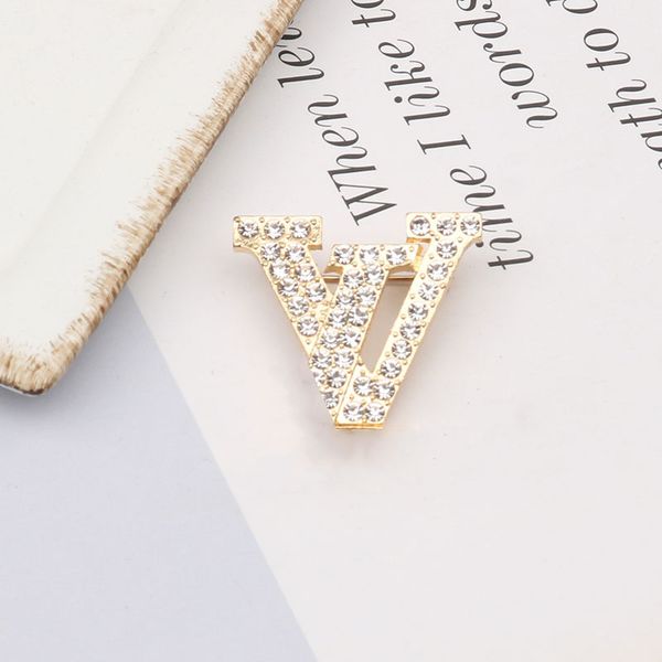 

famous design brand desinger brooch women rhinestone pearl letter brooches suit pin luxurys fashion jewelry clothing decoration high-quality, Gray