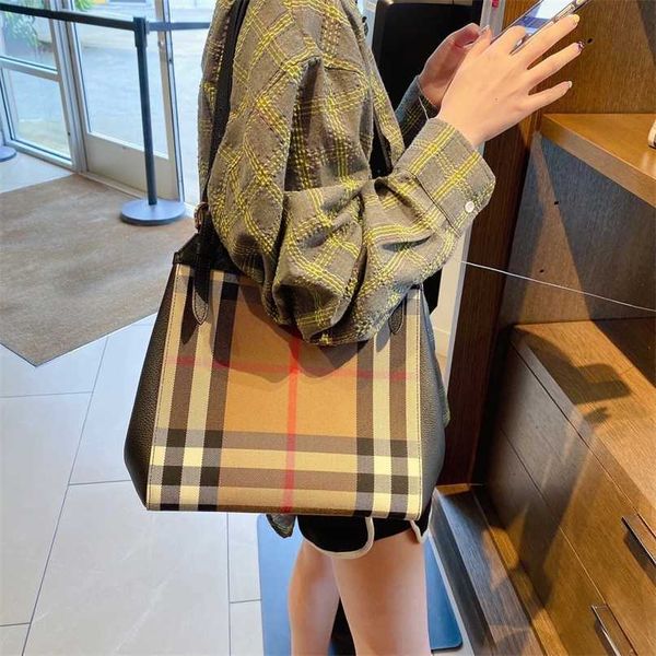 

designer luxury balencigas bags bags for womens brown crossbody handbags vintage burbrery onthego paris plaid totes mens bag purses shoulder
