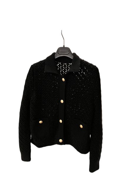 

autumn and winter temperament new fashion atmosphere knitted cardigan, White;black