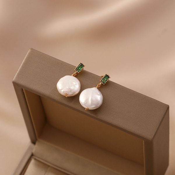 

baroque vintage freshwater pearl charm earrings for women, Golden