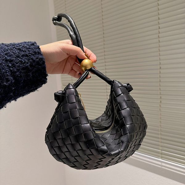 

shopping bag turn crescent clutch bag early spring series dumpling wrap can be carried by hand underarm or handheld new 2023 famous designer