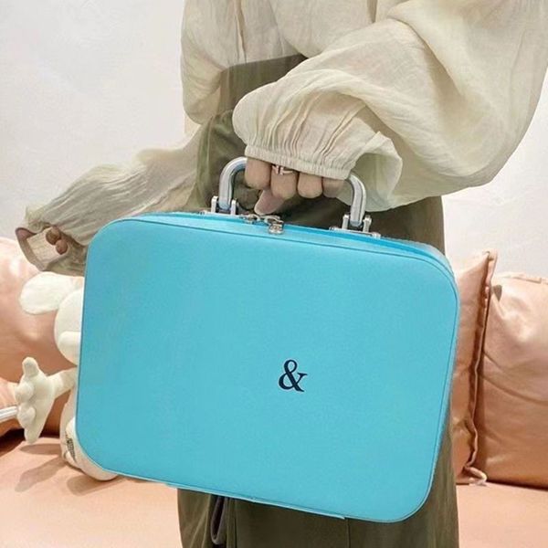 

designer blue bag women tool makeup cosmetic bags suitcase handbag makeup29a35g