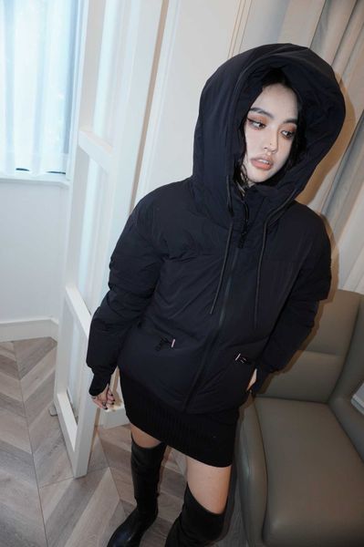 

women's down parkas 2022 autumn and winter new classic triangle cuff leather label filling full warm and versatile, Black