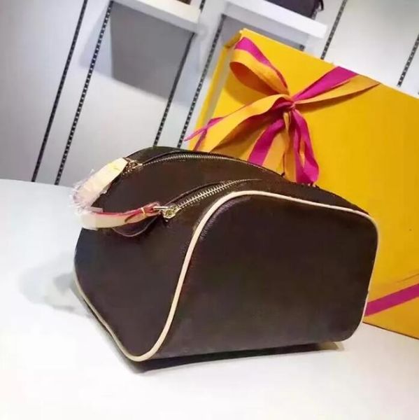 

men travelling toilet bag designer women wash large capacity cosmetic bags makeup pouch toiletry bags 3a