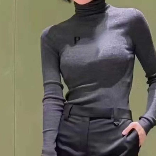 

women's knits tees 22 early autumn new simple versatile jacquard letter long sleeve, White