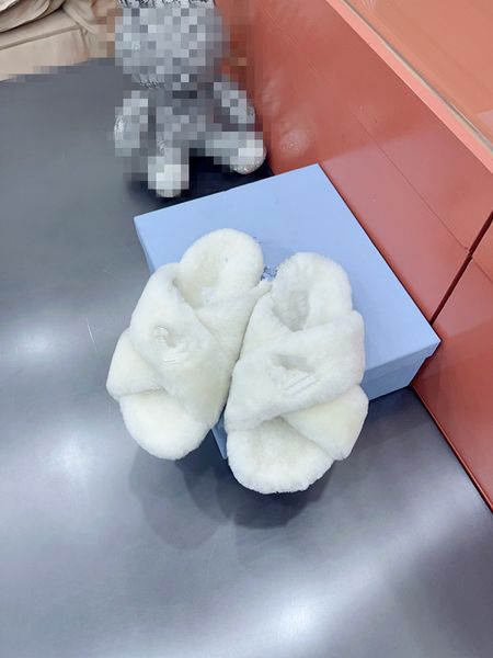 

luxury slide designer fashion women wool sandals warm comfort slippers woman slipper shoes autumn winter slides scuffs 1118, Black