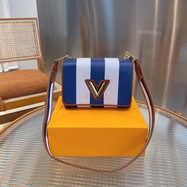 

22ss women luxurys designer shoulder bags lady messenger fashion crossbody bag large capacity three colors