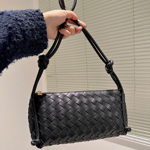 

it-bag turn crescent clutch bag early spring series dumpling wrap new 2023 famous designer brands fashion shopping bag
