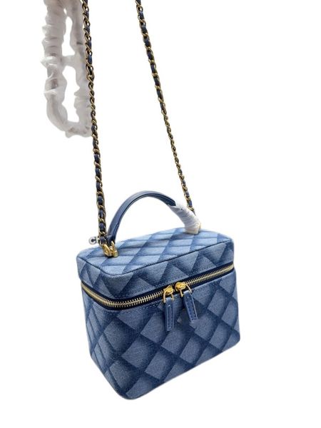 

22ss classic women handbag fashion bags totes calfskin imported from italy leather letter chain crossbody messenger bag hand held shoulder s