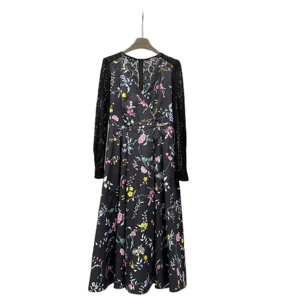 

autumn and winter temperament new lace splice digital printing waist dress, Black;gray
