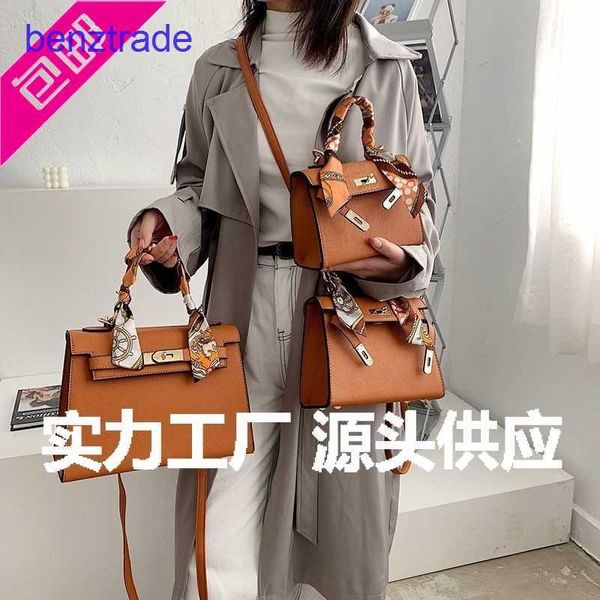 

designer herme kely bags for women price red handheld wedding bag 2022 new large capacity shoulder versatile dog pendant