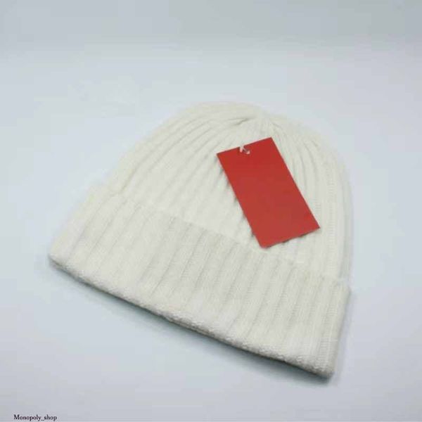 

2023 womens fashion bucket hat classic cap men and women baseball outdoor caps beanie casquettes fisherman buckets hats, Yellow