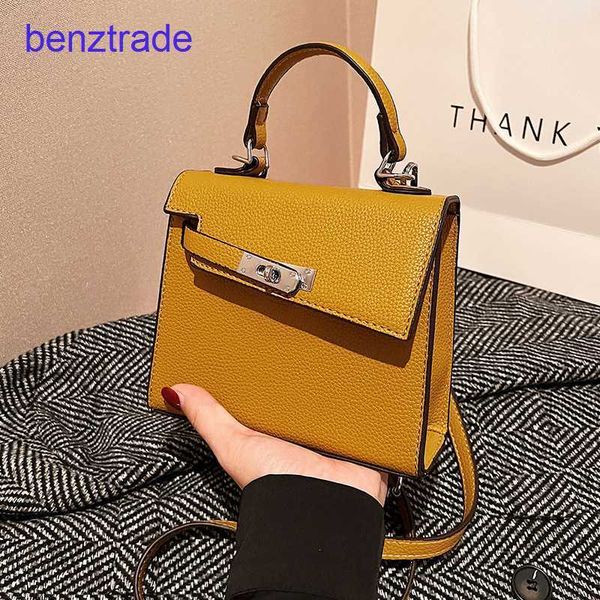 

designer herme kely bags for women price physical bag new women's 2022 cyber red fashion portable one shoulder texture