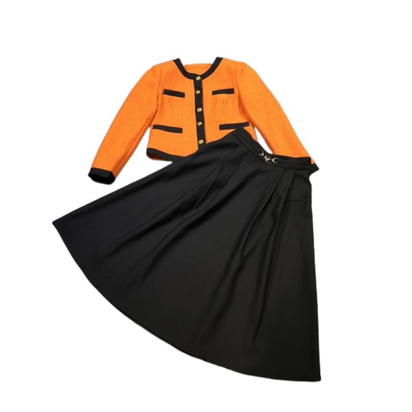 

autumn and winter 2022 latest coat high waist skirt suit, White